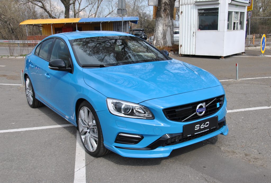 В Киеве появился самый заряженный седан Volvo
