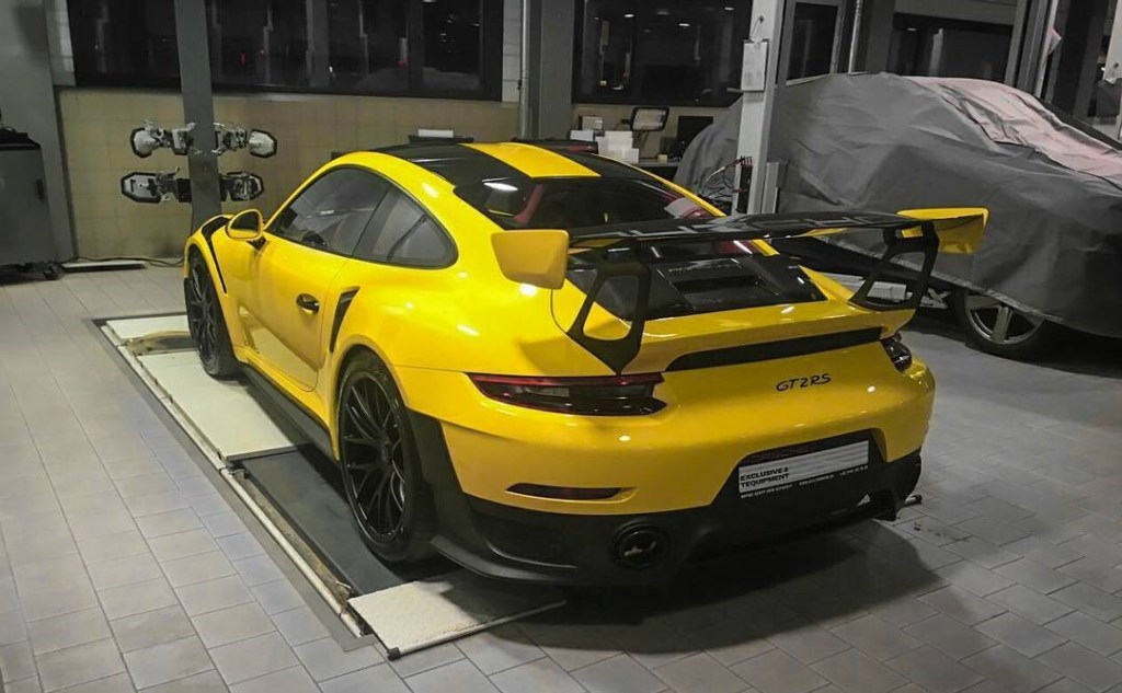 В Украине засветился самый быстрый Porsche 911 в истории