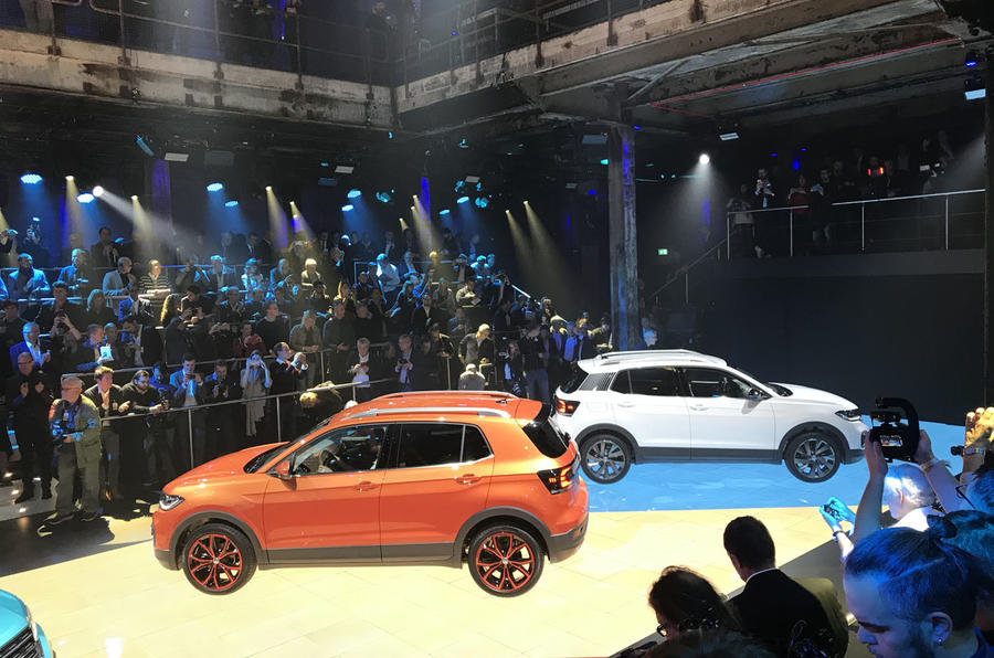 Volkswagen T-Cross: живые фото и обзор нового конкурента Nissan Juke