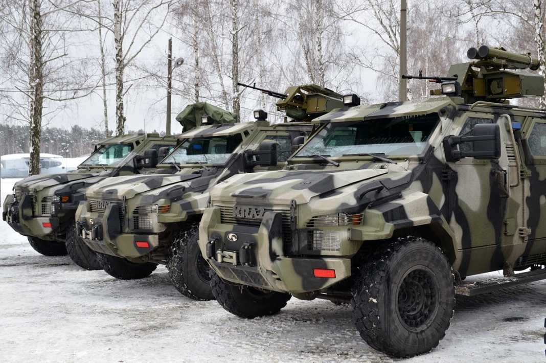 Военное положение в Украине: какие ограничения могут ожидать автомобилистов