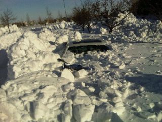 С первым снегом: BMW-подснежник… (4 ФОТО)