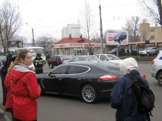 Андрей Шевченко попал в ДТП на новеньком Porsche Panamera! (4 ФОТО)