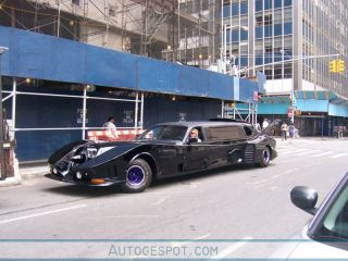 Лимузин для супер-ленивого Бэтмена! (5 ФОТО)