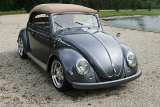 Уникальный Volkswagen Beetle на 300 лошадей за 110.000 долларов (7 ФОТО)