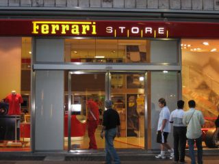 Ferrari ударилась в рынок бэушных суперкаров!