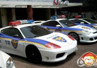 На родине Kia и Hyundai полиция будет ездить на Lamborghini и Porsche! (3 ФОТО)