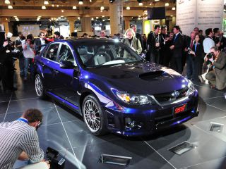 Угадай, кто вернулся — Subaru Impreza STI СЕДАН! (7 ФОТО)