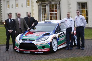 Новость для фанатов классического ралли: команда Ford представила новый болид класса WRC! (4 ФОТО)
