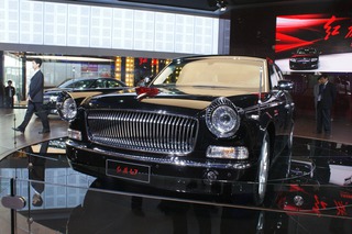 Китайцы представили автомобили для своей номенклатуры! (6 ФОТО)