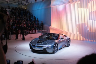 В Китае BMW показали топлесс-версию своего купе i8 Concept! (5 ФОТО)