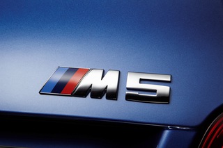 Когда V8 Turbo лучше, чем V10: BMW M5 F10 против M5 E60! (ВИДЕО)