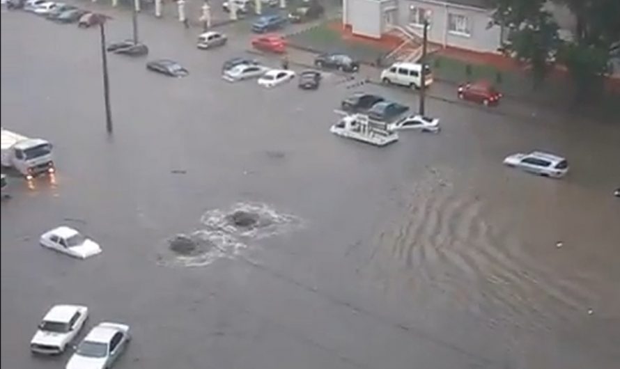 После дождичка в четверг: как затопило Одессу! (ВИДЕО)