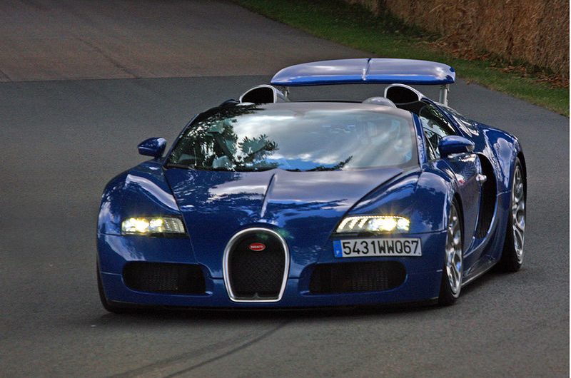 П…ым нет покоя: Bugatti готовит 1600-сильный Veyron