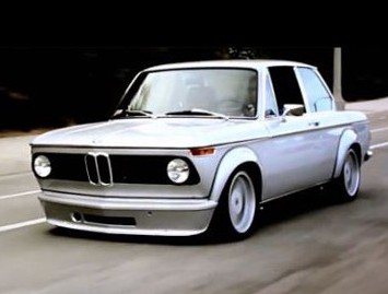 Что будет, если «поженить» кузов BMW 2002 и начинку от M3 E30: BMW M2