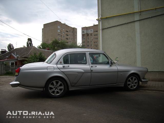 В Украине продают Волгу с мотором Mercedes и Запорожец с двигателем BMW
