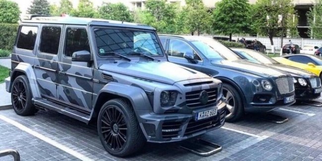 В Украине засняли уникальный Mercedes G-Class от Mansory в камуфляже