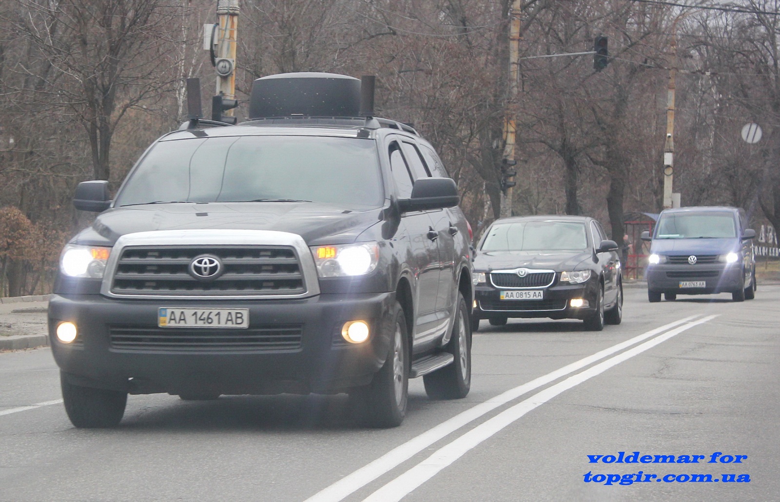 Кто и как охраняет кортеж президента Украины и какие авто в его составе