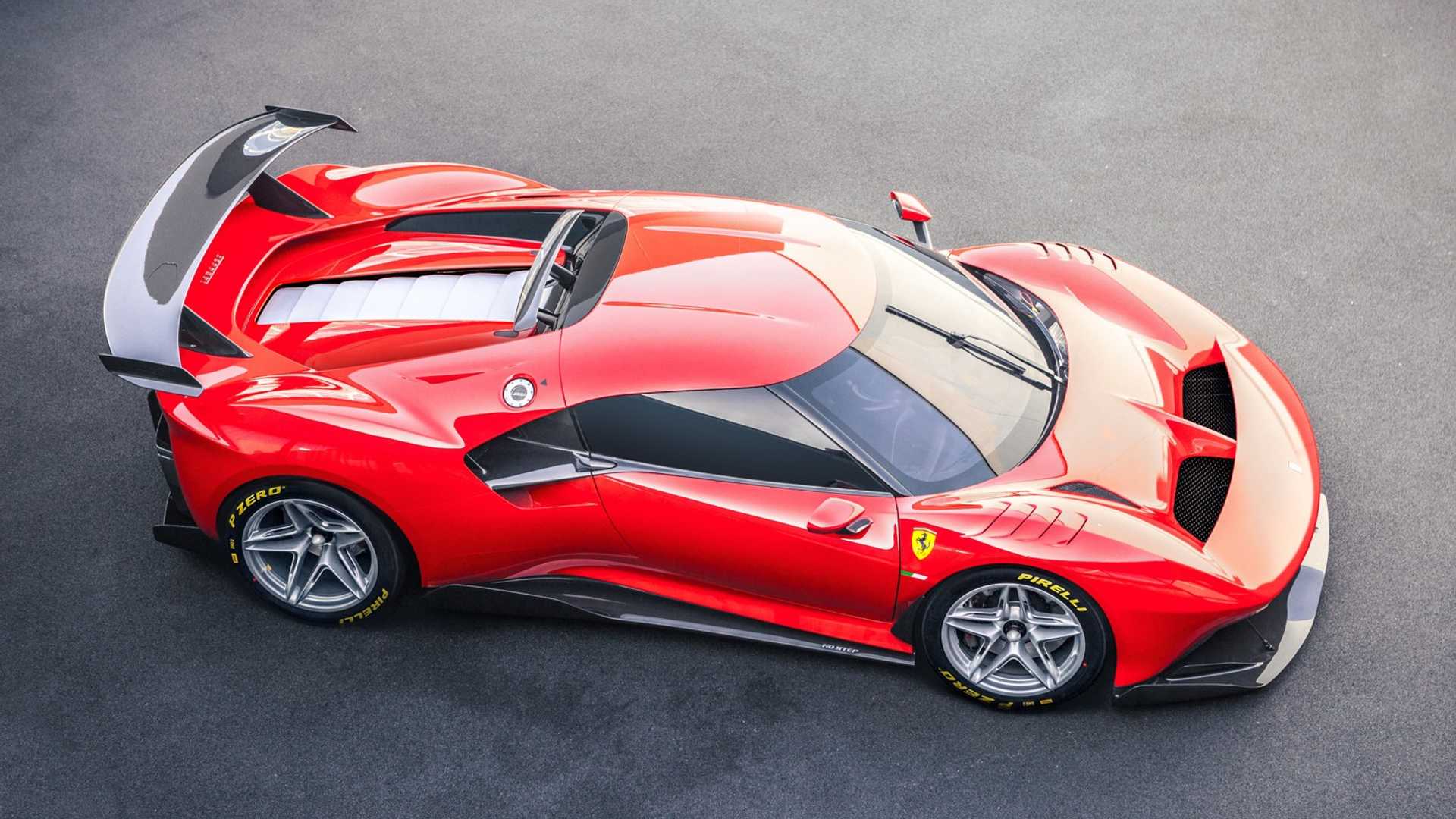Уникальный трековый суперкар Ferrari рассекречен на фото и видео