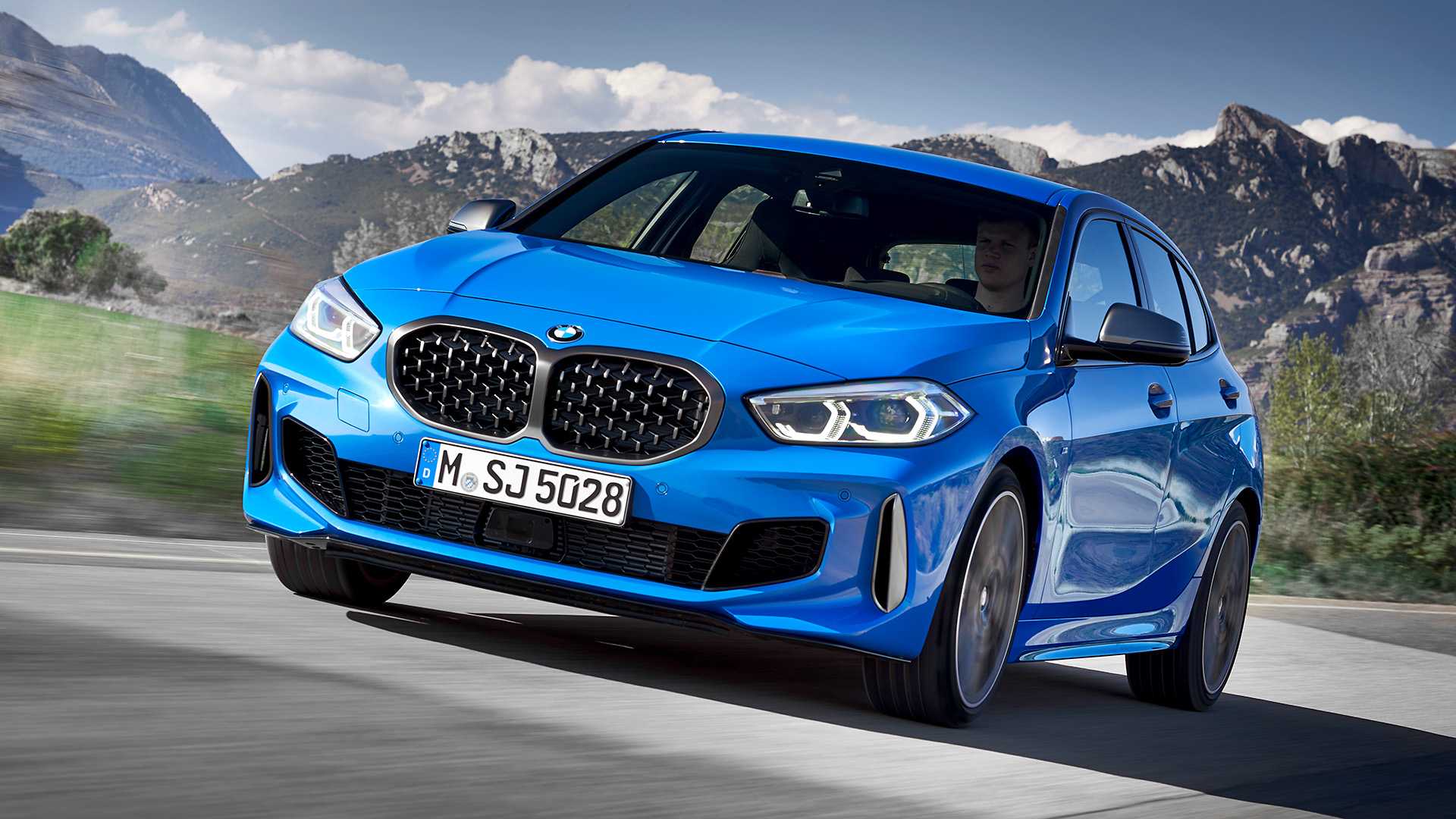 Новая BMW 1 Series 2020 полностью рассекречена