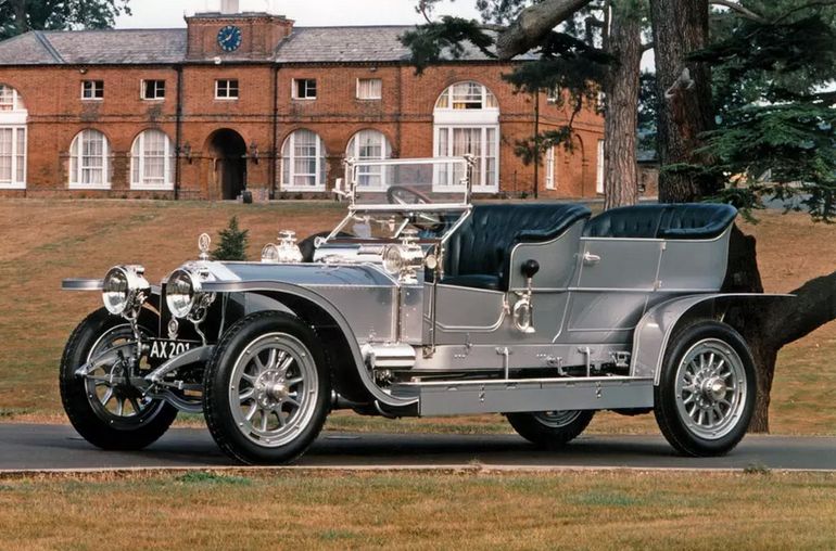 Столетний Rolls-Royce стал самым дорогим авто всех времен и народов