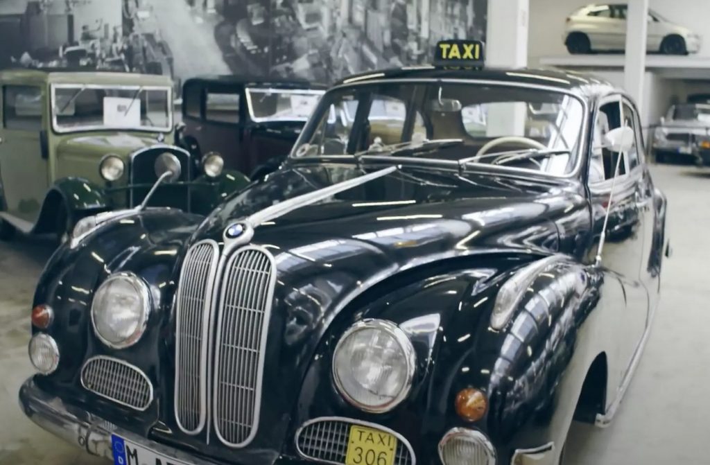 Обнаружен культовый седан BMW с пробегом в миллион км | ТопЖыр
