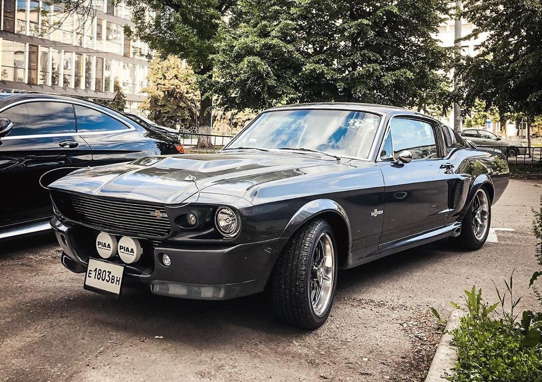 В Киеве заметили самый легендарный американский авто всех времен