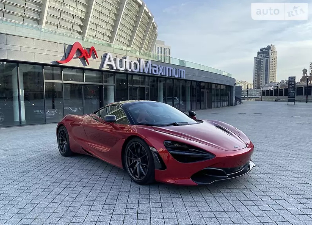 В Украине продается редкий суперкар McLaren
