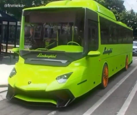 Народные умельцы скрестили маршрутку и Lamborghini (видео)