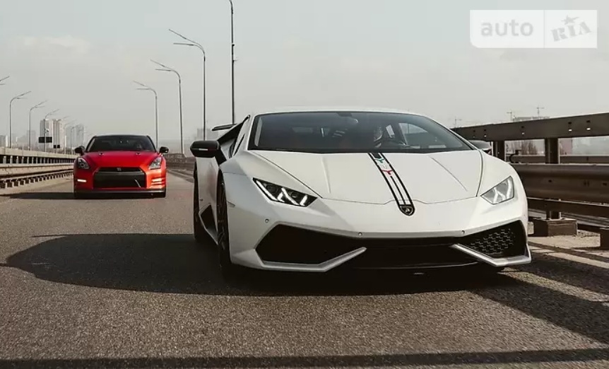 Украинец продает 1000-сильный тюнингованный суперкар Lamborghini