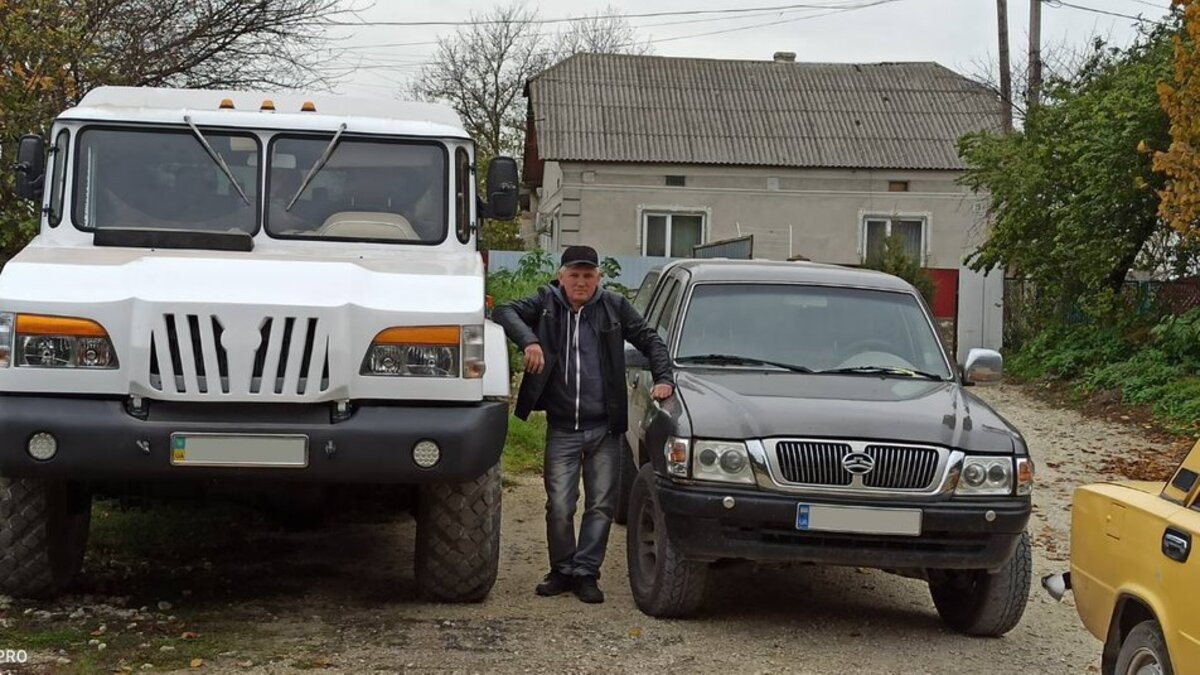 В Украине построили огромный внедорожник размером с полтора Хаммера | ТопЖыр