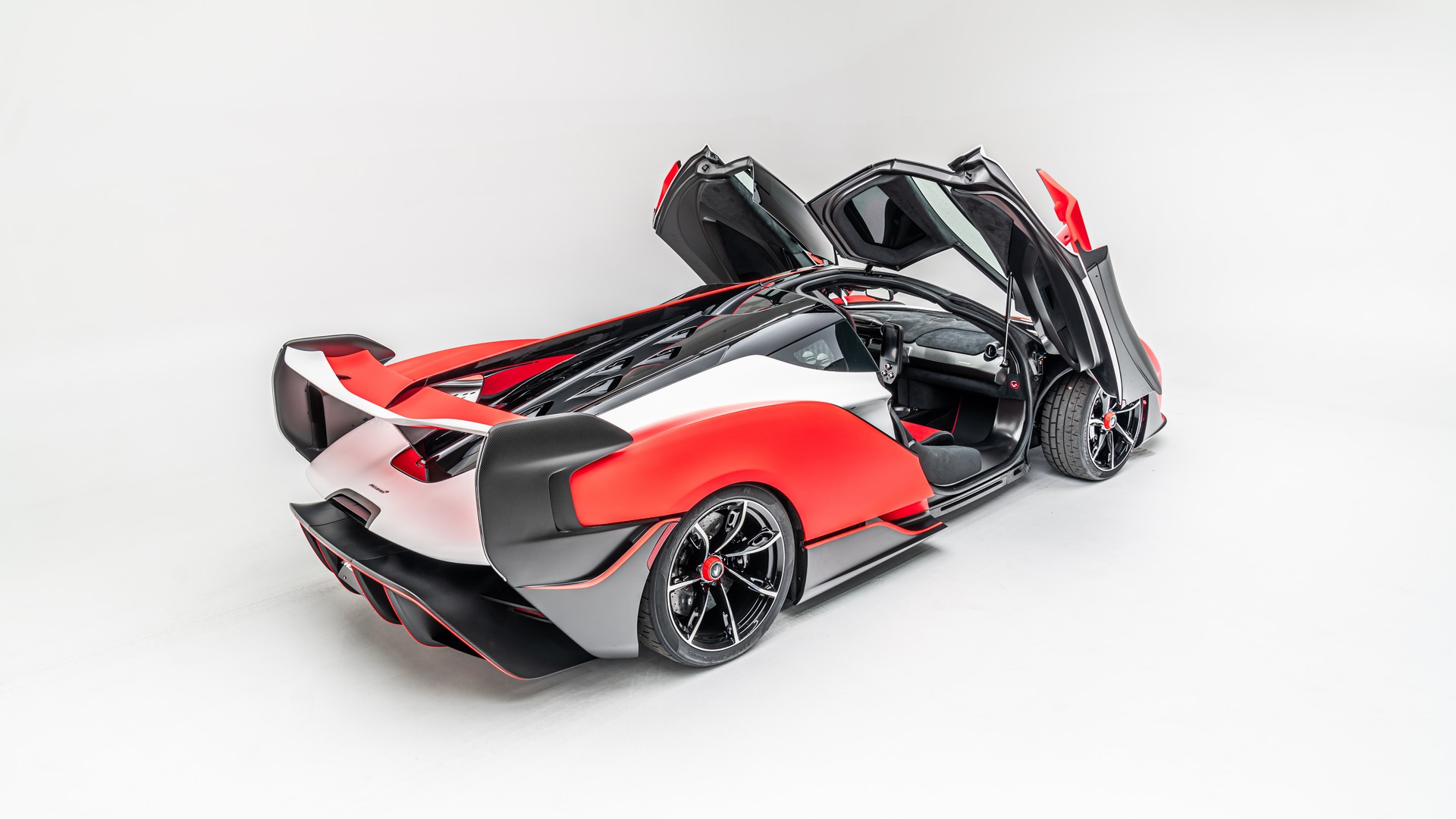 Представлен самый редкий и самый крутой суперкар McLaren 
