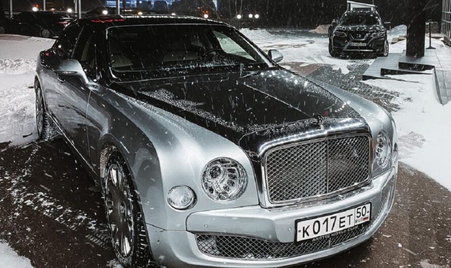 В Украинской столице янтаря заметили эксклюзивный Bentley