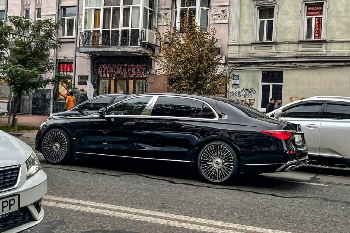 В Украине появился новейший Mercedes-Maybach за 5 миллионов 1