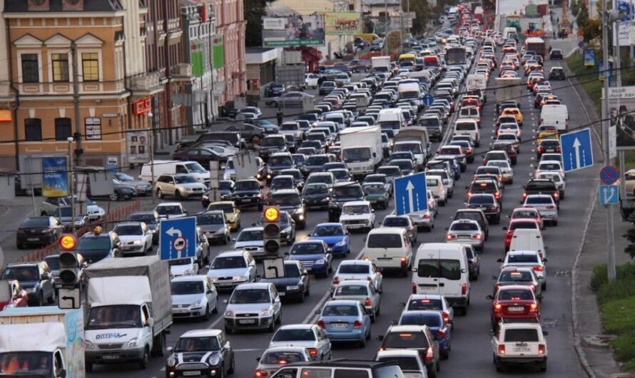 Насколько увеличилось количество авто в Киеве