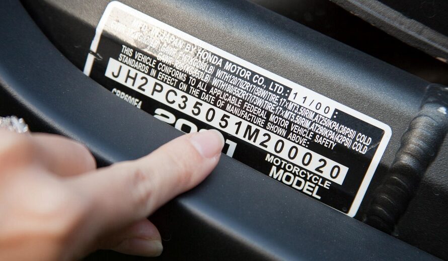 Расшифровка VIN-кода автомобиля: как читать обозначения