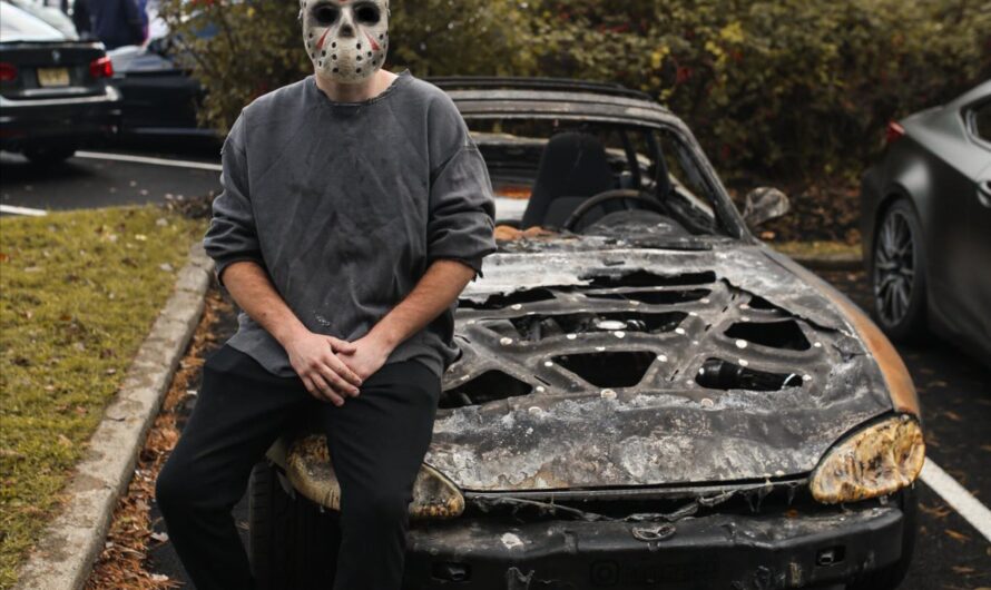 В мире тюнинга появился новый стиль сгоревших авто (видео)