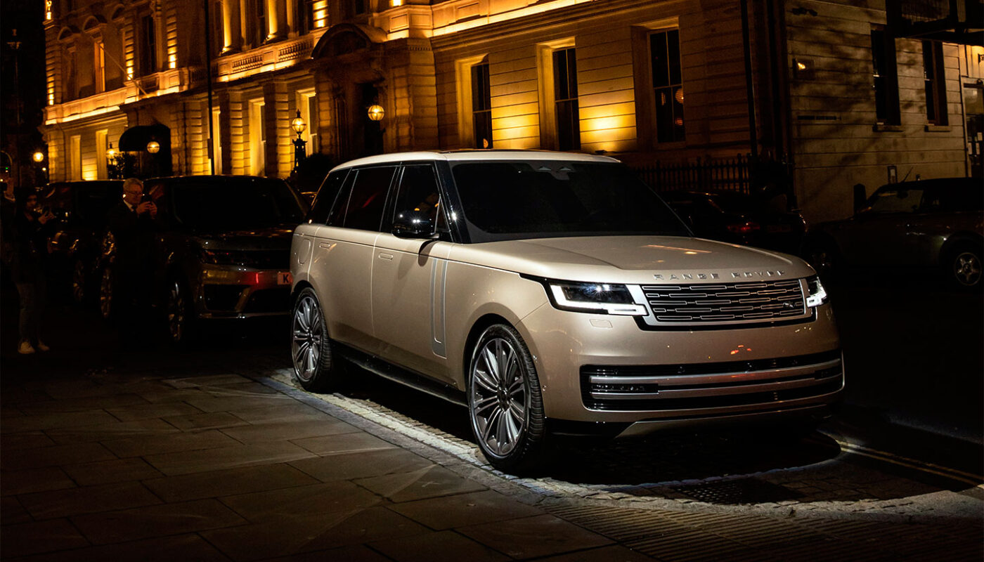 Каким будет внедорожник Range Rover Sport пятого поколения 1