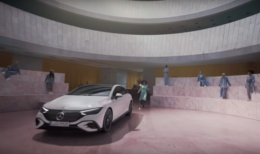 Рекламу нового електрокара Mercedes зняли у Києві (відео)
