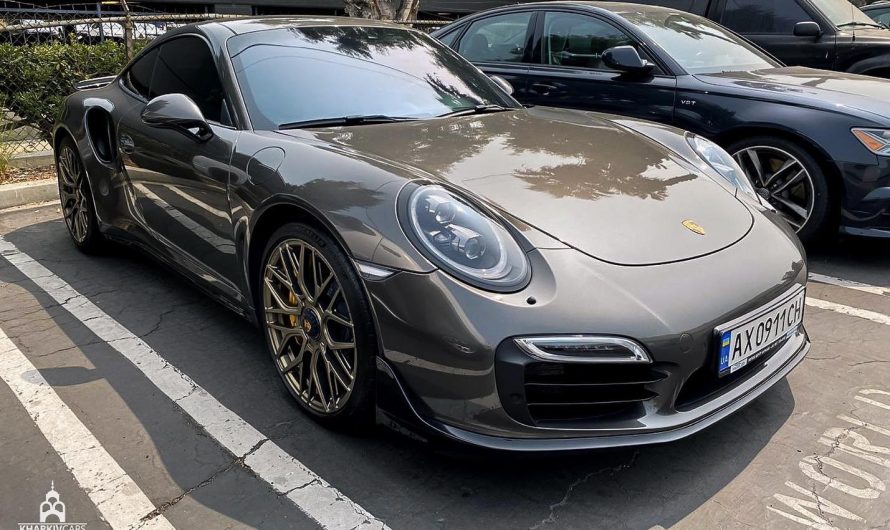 У США помітили тюнінгований Porsche на українських номерах