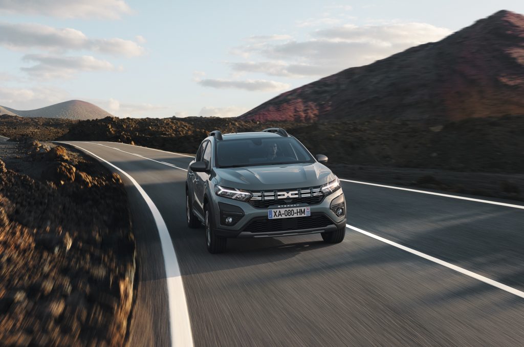 У Європі показали новий дизайн Duster та інших бюджетних моделей Dacia