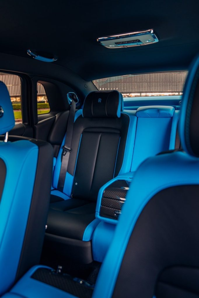 Rolls-Royce анонсував ексклюзивні моделі в жовто-блакитних кольорах (фото)