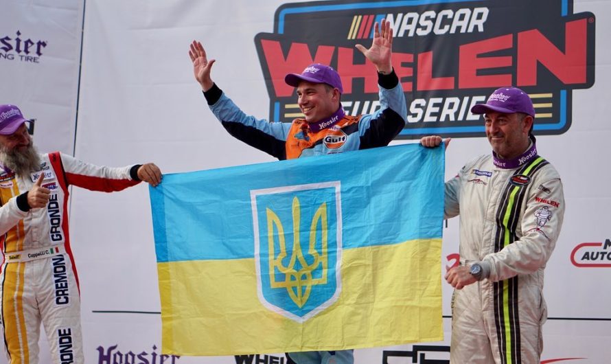 Українець уперше в історії тріумфував у легендарних перегонах NASCAR