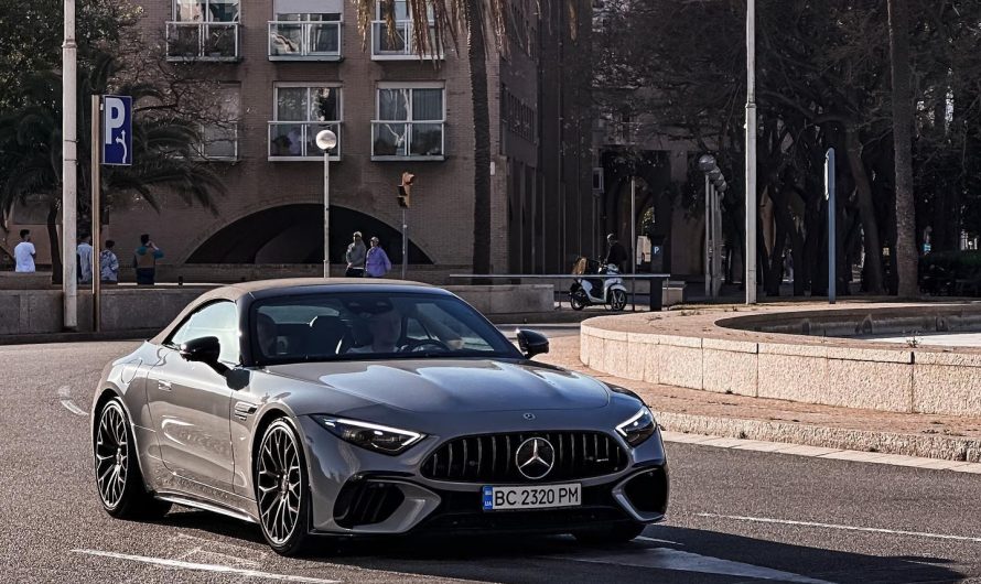 У Іспанії засвітився новий дорогий спорткар Mercedes на українських номерах (фото)