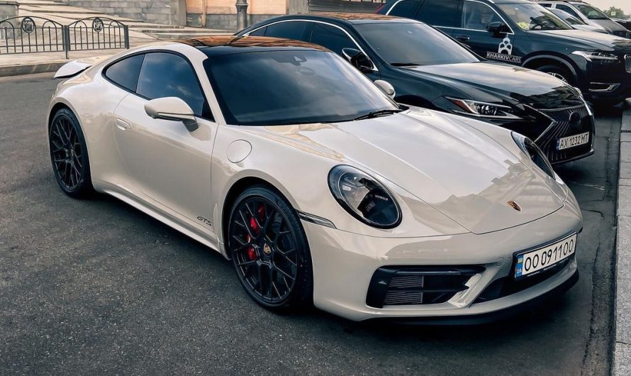 В Україні засвітився новітній спорткар Porsche за 7,3 мільйони(фото)