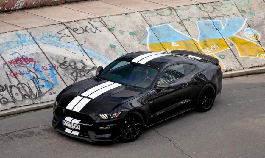 В Україні засвітився потужний заряджений Ford Mustang Shelby (фото)