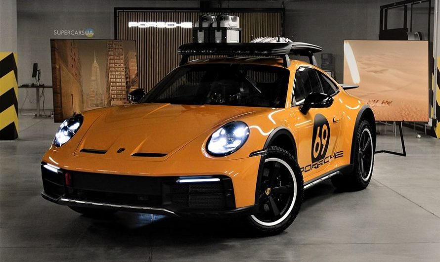 В Україну привезли ексклюзивний позашляховий Porsche 911 (фото)