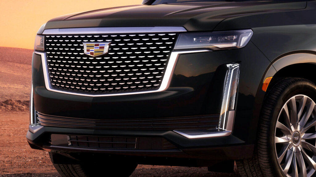Проблема з двигуном V8 від GM настільки серйозна, що руйнує тисячі пікапів та позашляховиків
