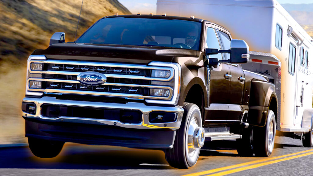 Ford оголосив про 51-й відкликання у 2025 році ще до того, як вантажівки потрапили до покупців