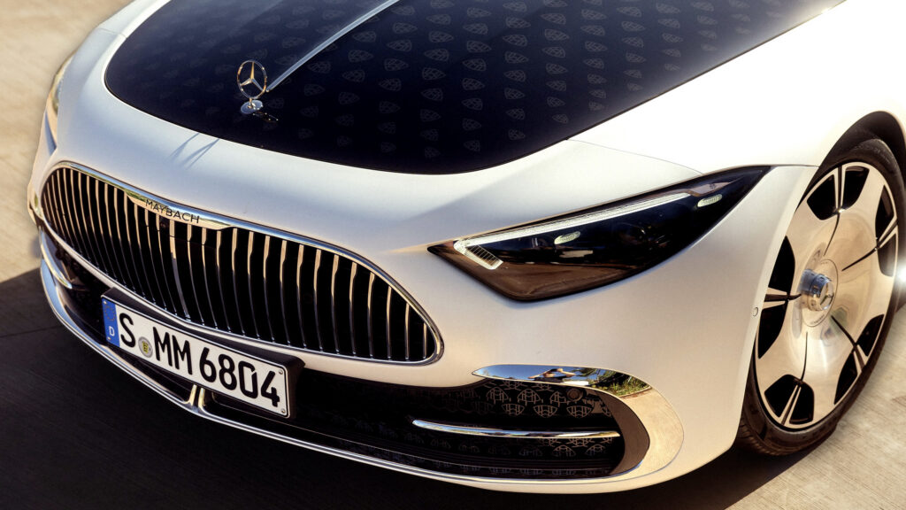 Розкішний Maybach SL680 Monogram — це автомобільний еквівалент бренду Louis Vuitton