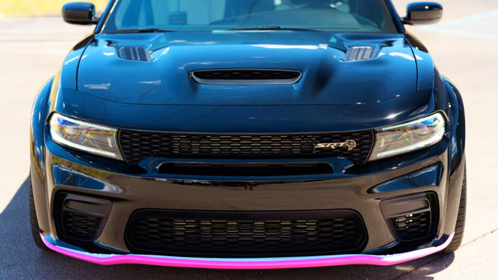 Ринок маслкарів жорстко дав зрозуміти фанатам нових Hellcat, що їх час минув